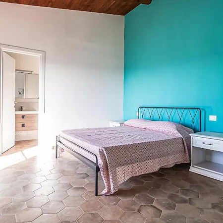 3 Bedroom Gorgeous In Perdifumo