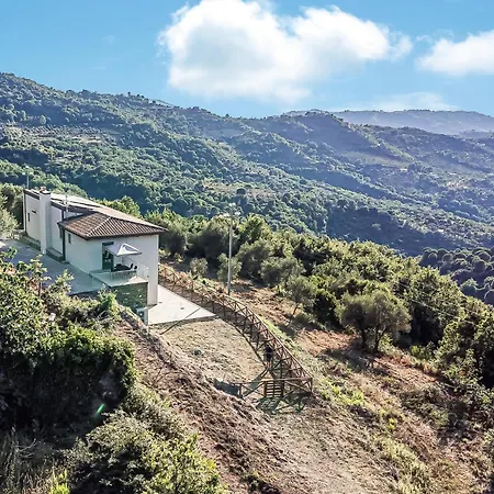 3 Bedroom Awesome Home In Perdifumo