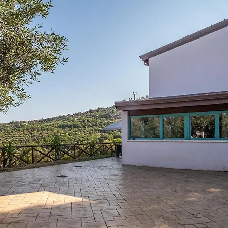 3 Bedroom Gorgeous In *