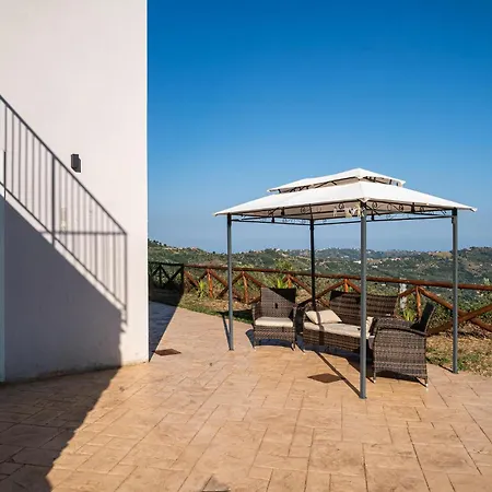 3 Bedroom Awesome In *